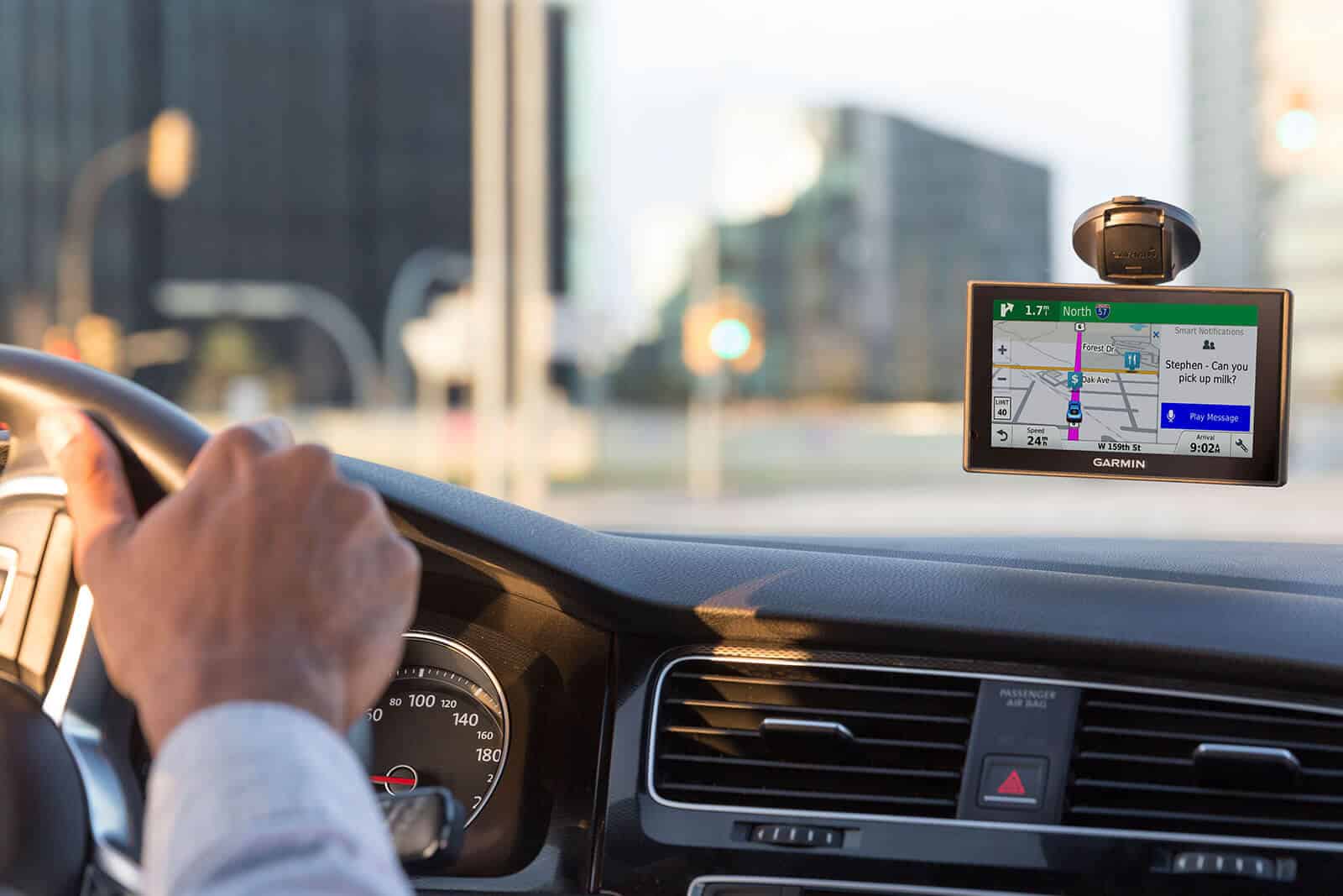 Lắp đặt thiết bị GPS dẫn đường